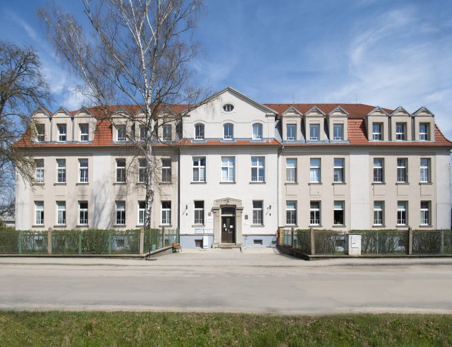 Budova-zepředu