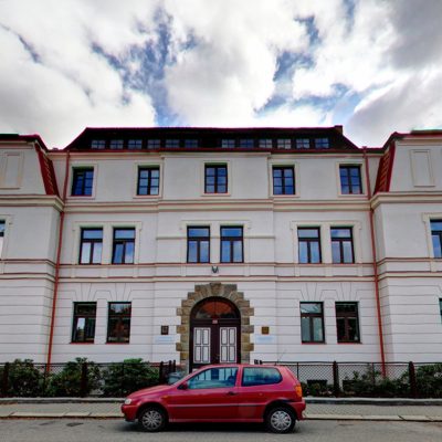 škola