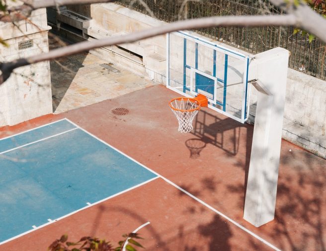 basketball-court-4158462_1280