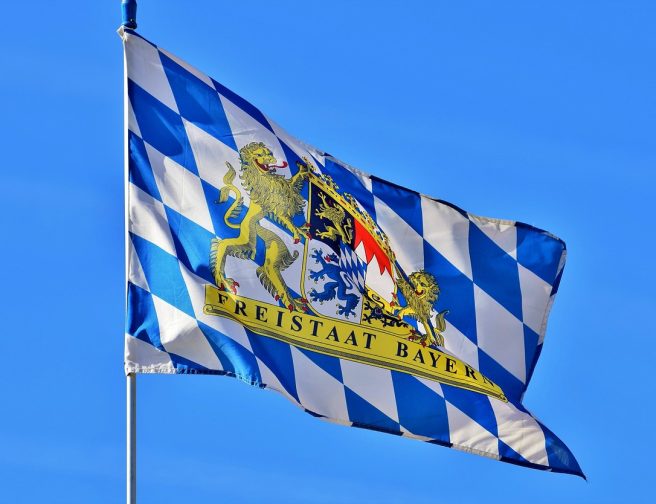 flag-3561417_1280