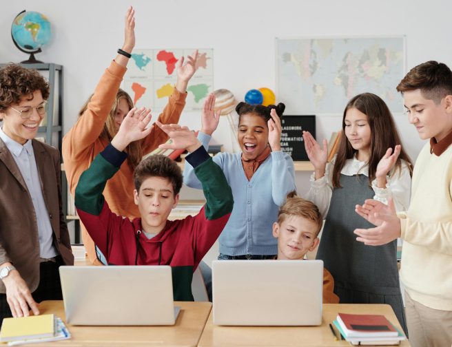 pexels-photo-5212700-5212700