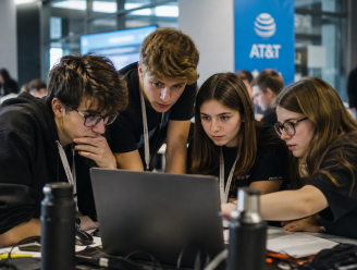 24 hodin na vlastní technologický projekt. AT&T Hackathon Junior hledá studentské týmy